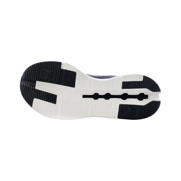 On Running Cloudnova Sneaker - Picture 4 of 5